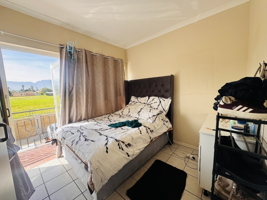 To Let 2 Bedroom Property for Rent in Rome Western Cape